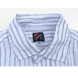 Classic spread collar with British flair